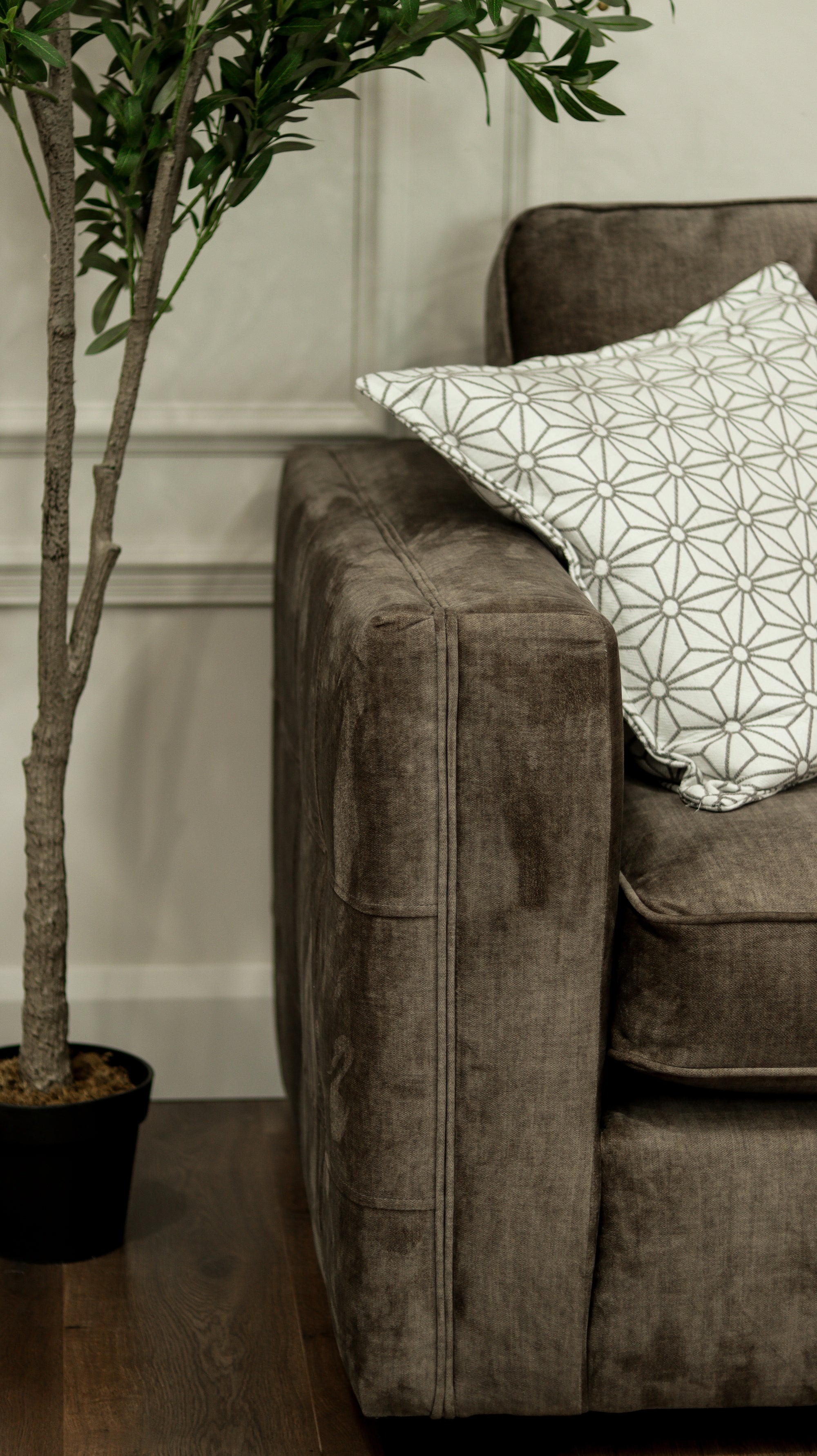 Ivan LHF  2 Corner 1