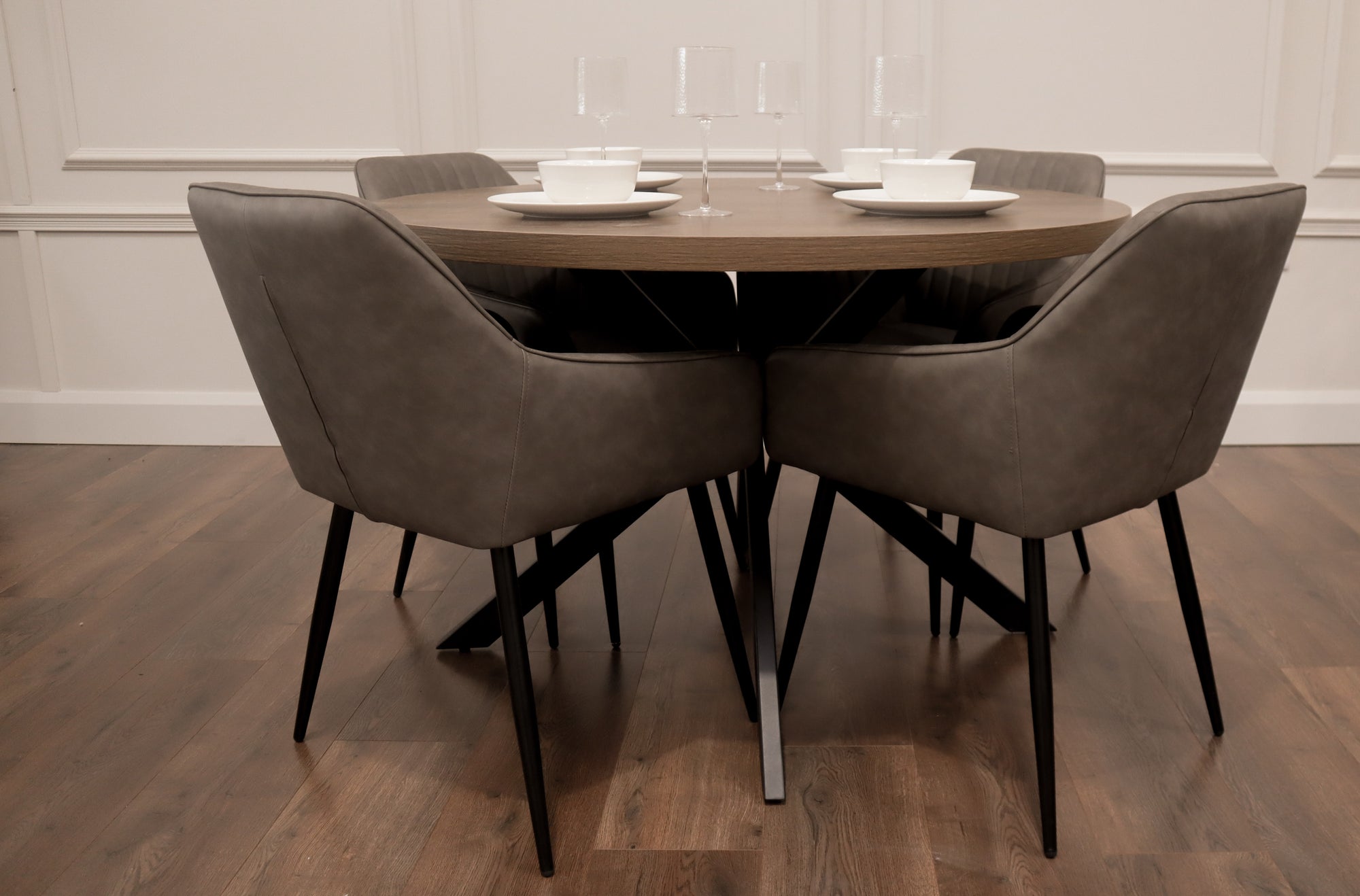 Pan Dark 1.2m + 4 EZ Grey PU Chairs