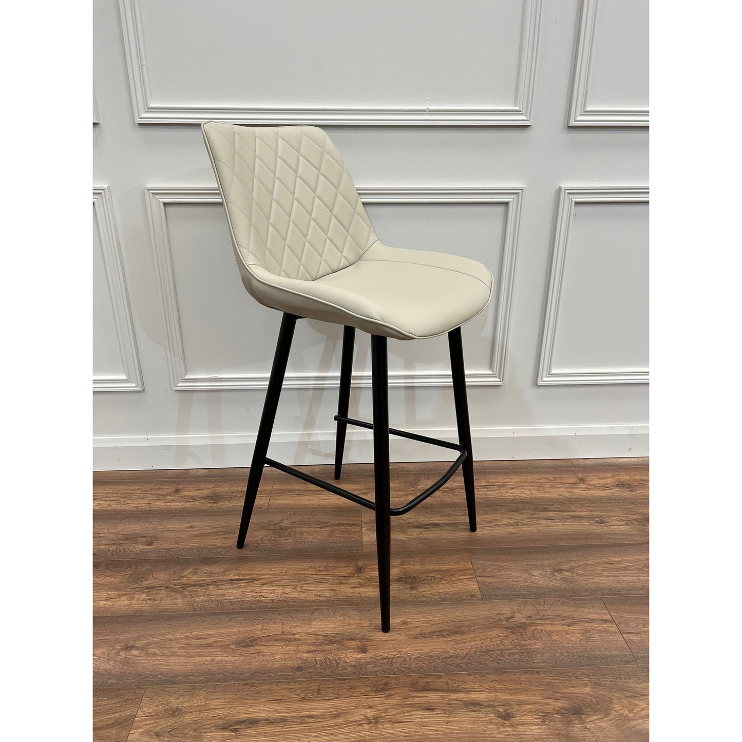 selena - Cream leatherette Barstool