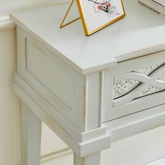 Maura Console