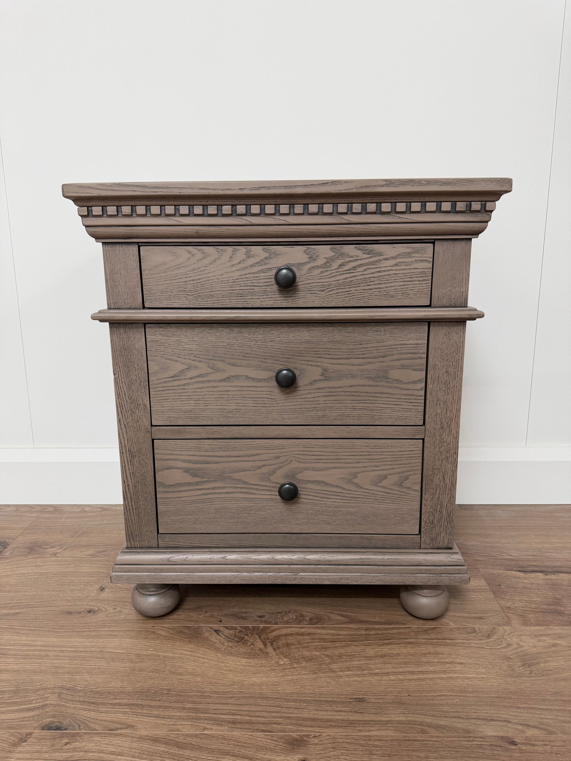 Knightsbridge Locker - Ash Grey
