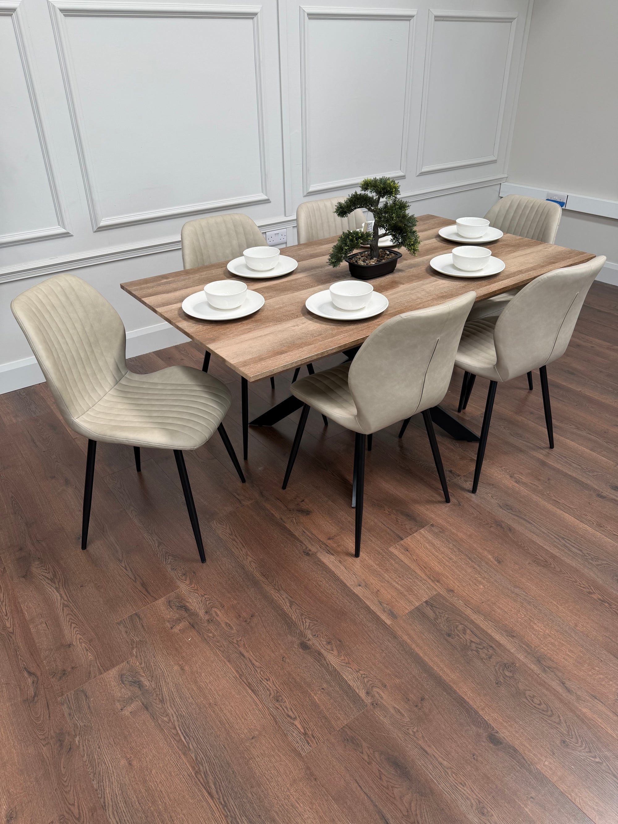 Epsom Rustic Oak 1.6m + 6 Lyra Chairs Taupe  PU