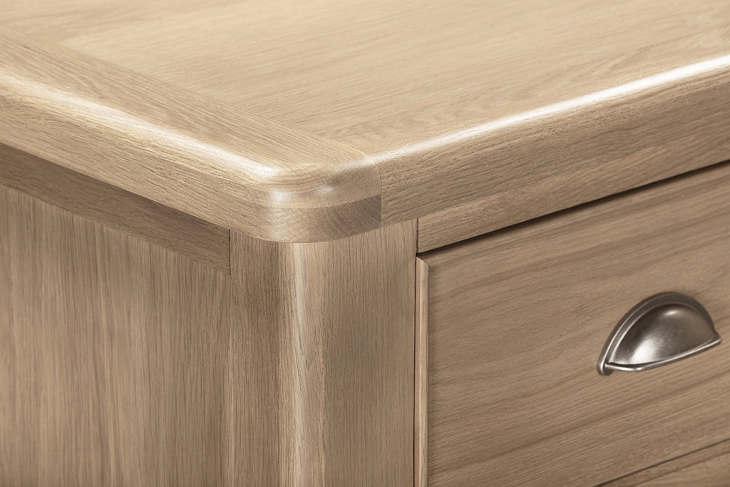 Aylesbury Wide Chest - Smoked Oak