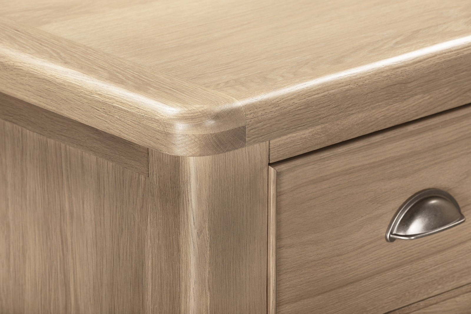 Aylesbury Wide Chest - Smoked Oak