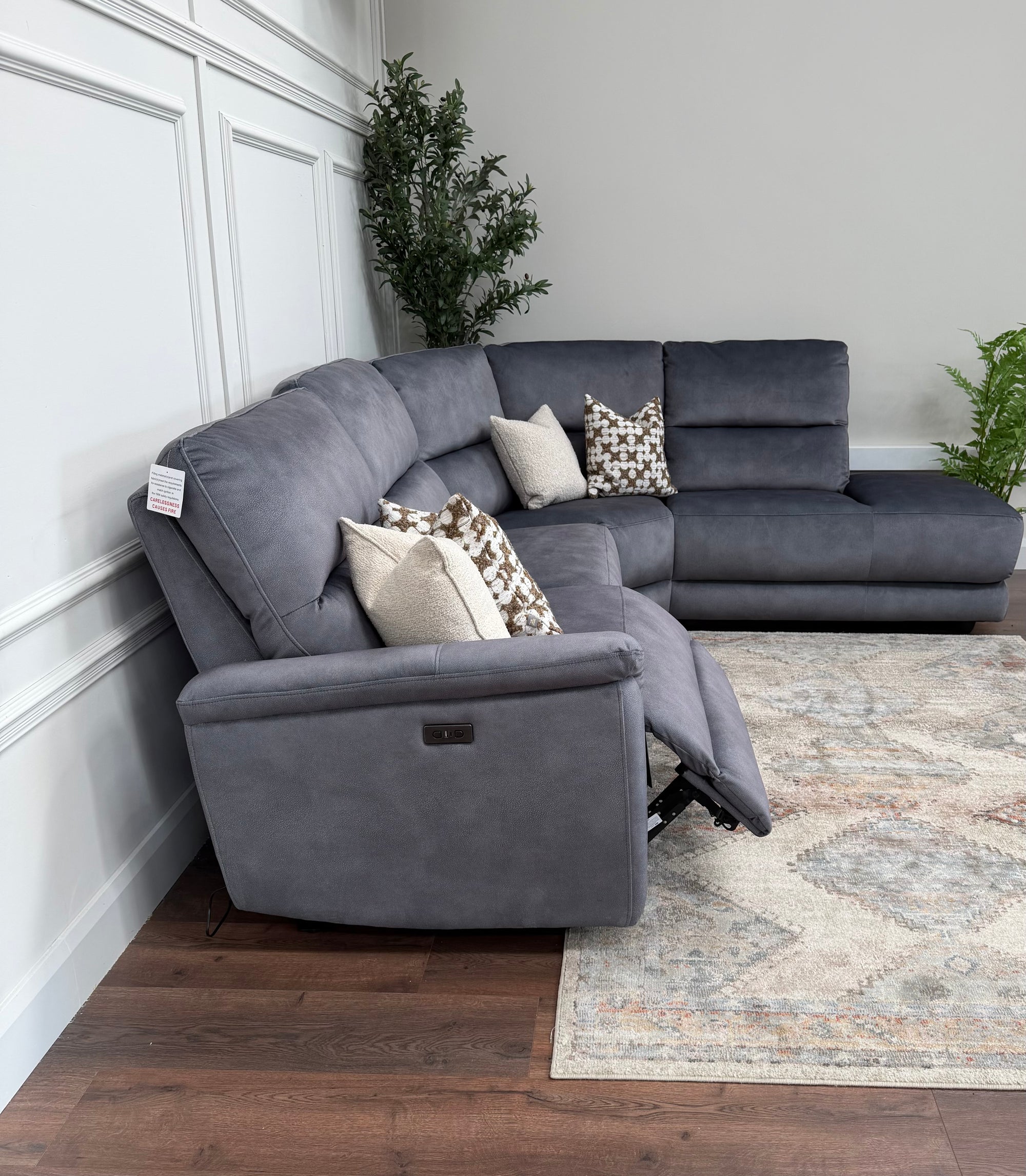 Monaco Electric Recliner Corner Chaise –  RHF - Charcoal