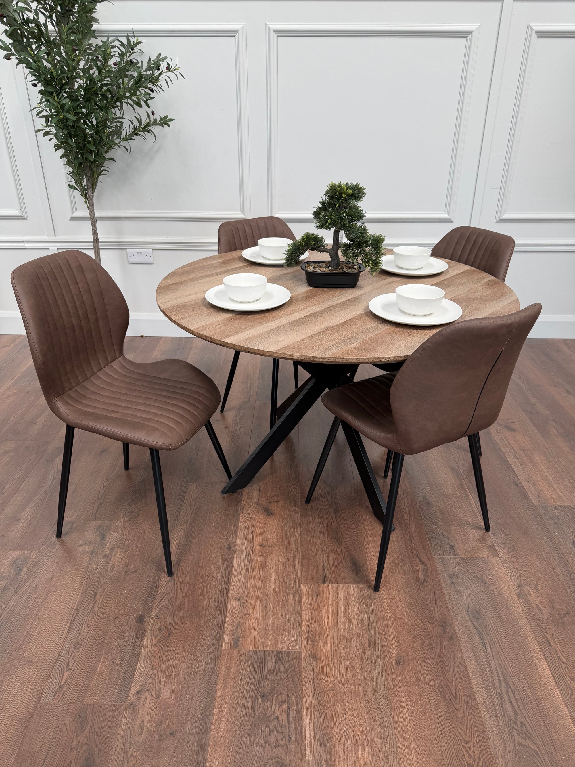 Epsom Rustic Oak 1.2m + 4 Lyra Brown PU