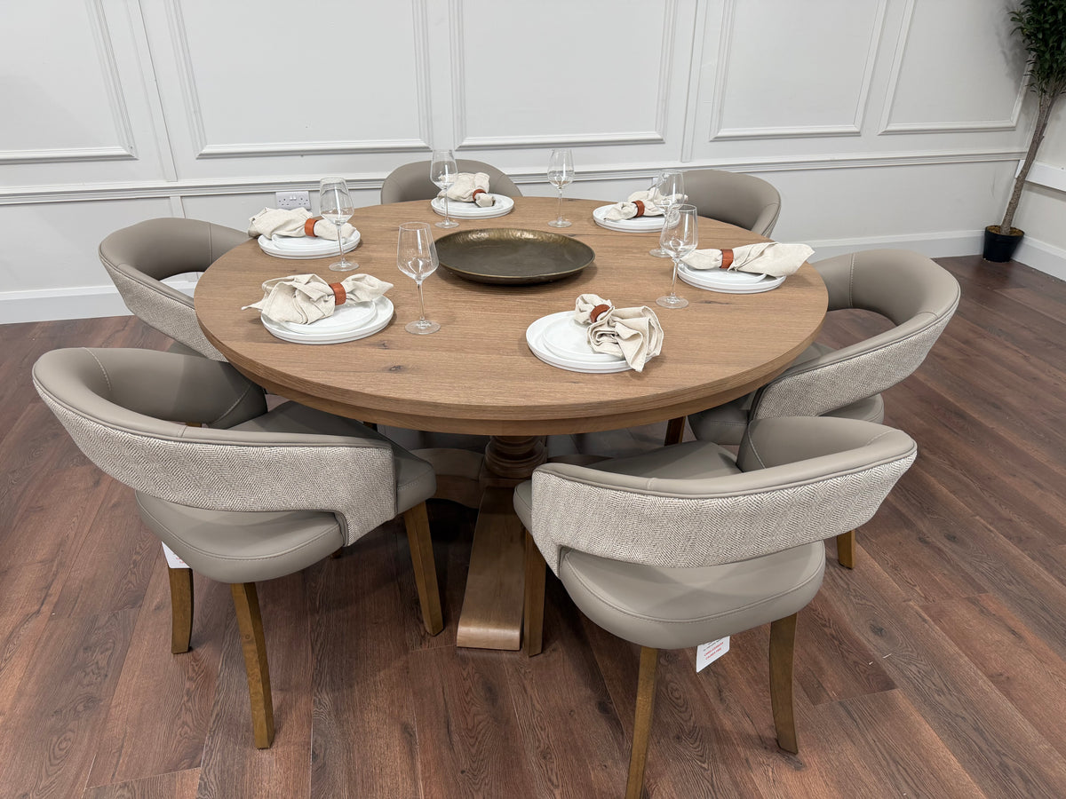 Westbury 1.55m round oak dining table with 6 Willow dark taupe chairs - photo 5