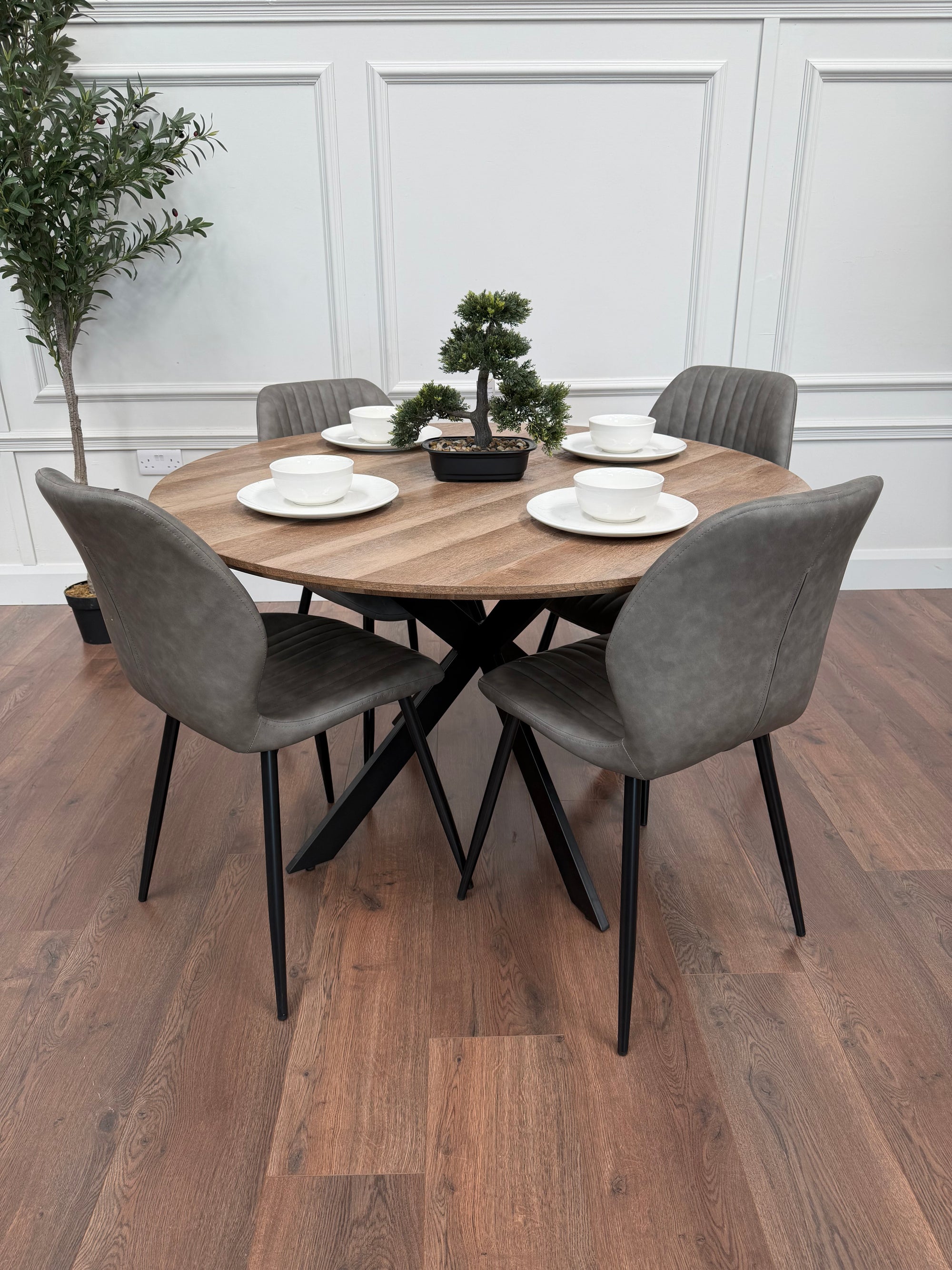 Epsom Rustic Oak 1.2m + 4 Lyra Grey PU
