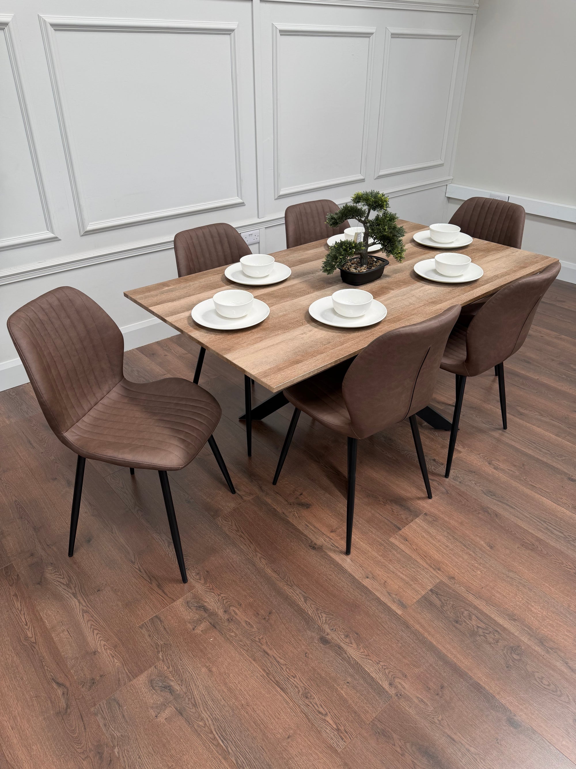 Epsom Rustic Oak  1.6m + 6 Lyra Chairs Brown  PU