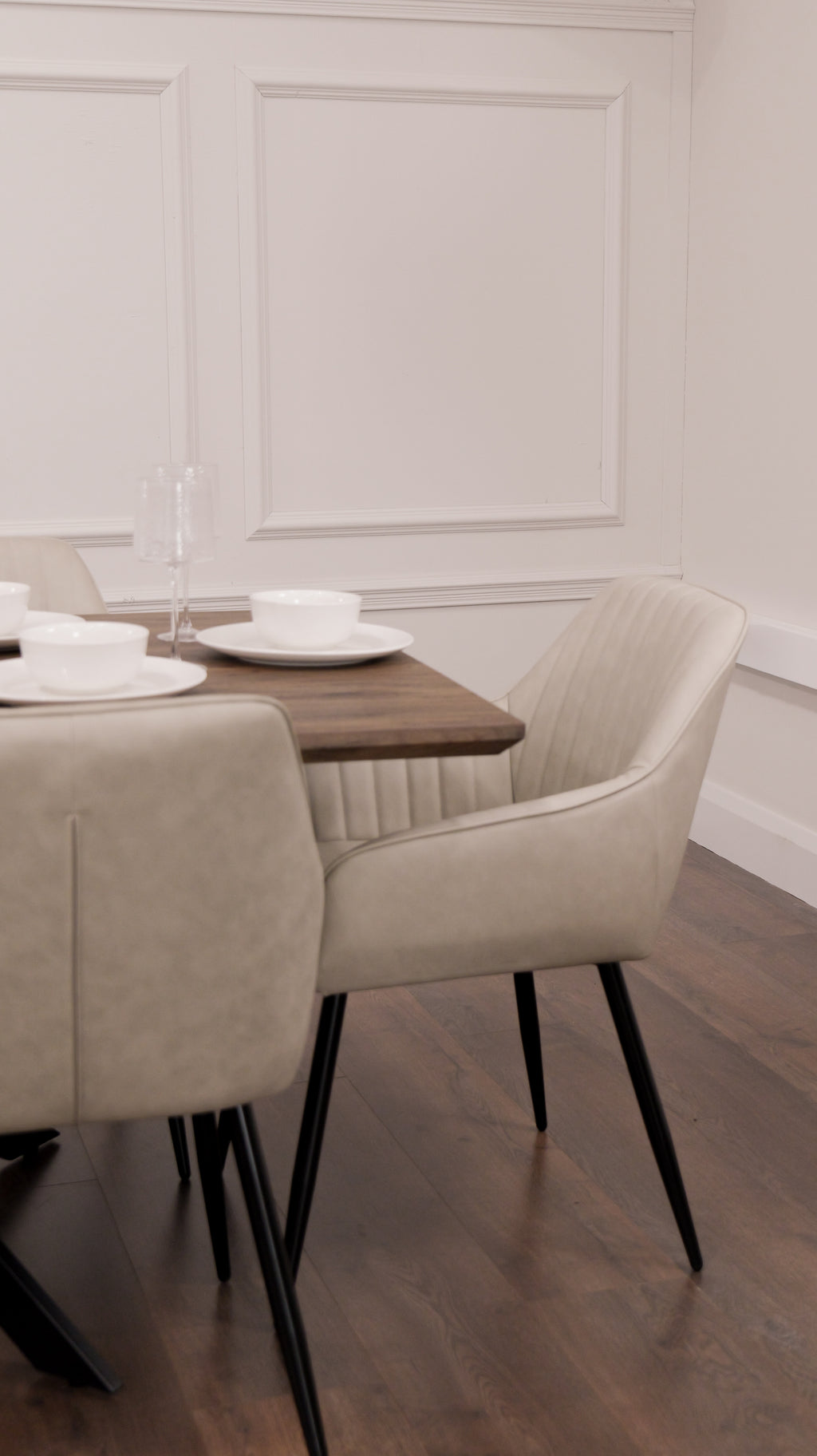 Epsom Dark Oak 1.6m + 6 EZ Chairs Taupe PU