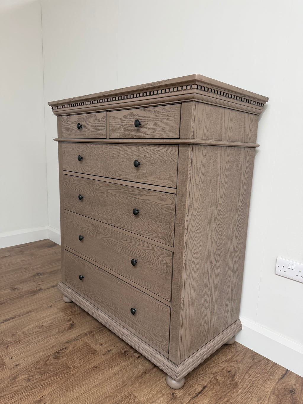 Knightsbridge Tall Chest - Ash Grey