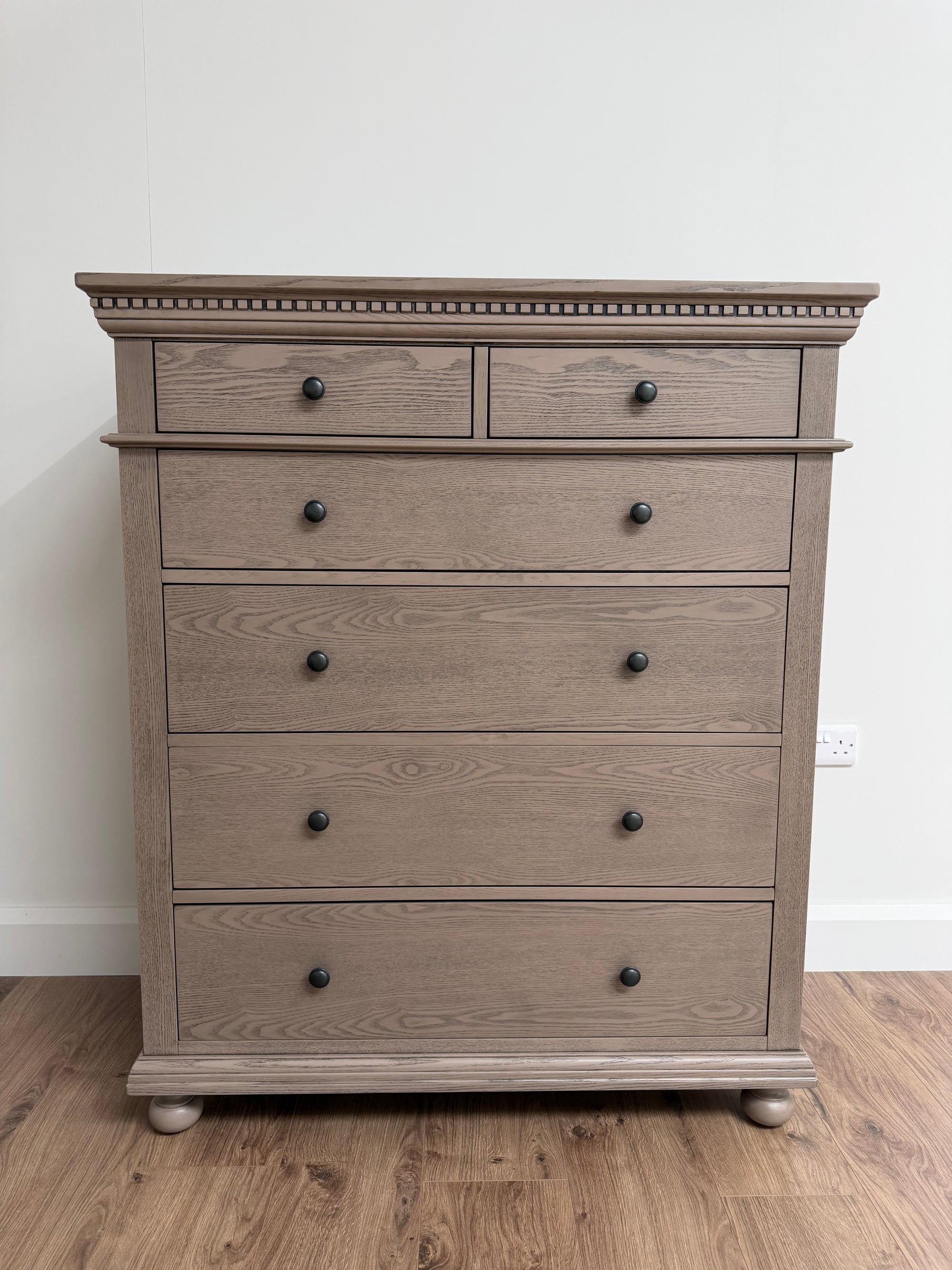 Knightsbridge Tall Chest - Ash Grey
