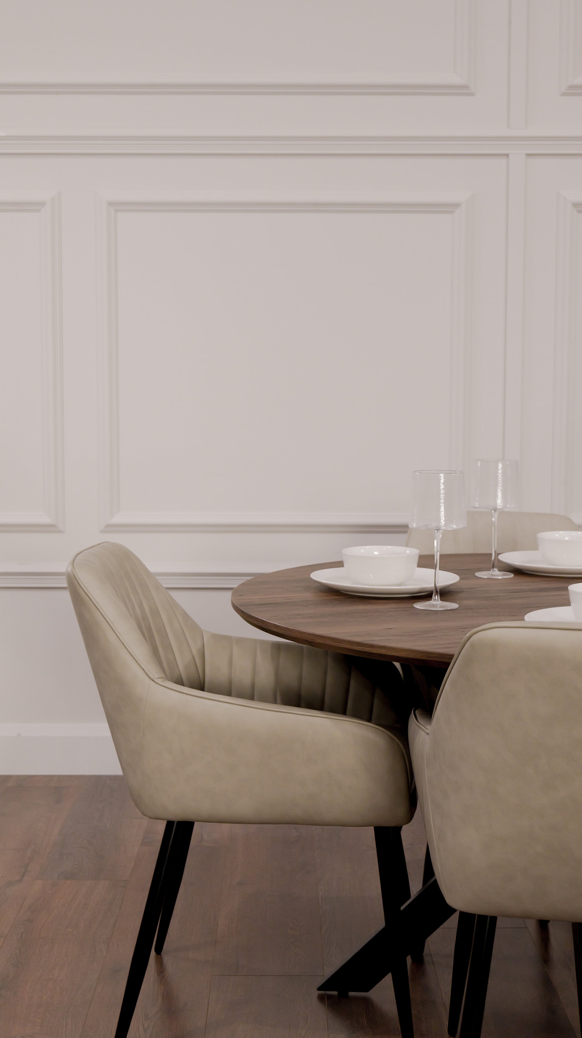 Epsom Dark Oak 1.2m + 4 EZ Taupe PU Chairs