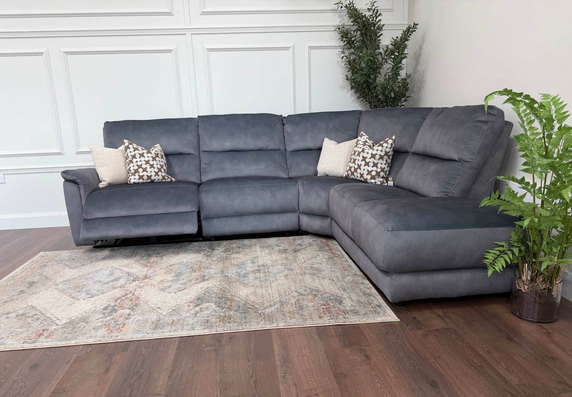Monaco Electric Recliner Corner Chaise –  RHF - Charcoal