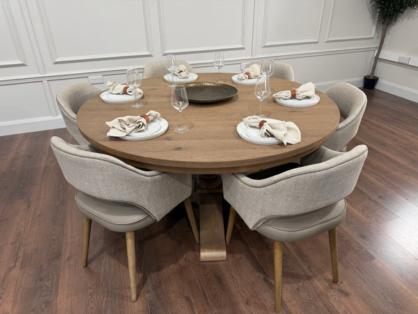 Westbury 1.55m round oak dining table with 6 Pisa taupe chairs - photo 2
