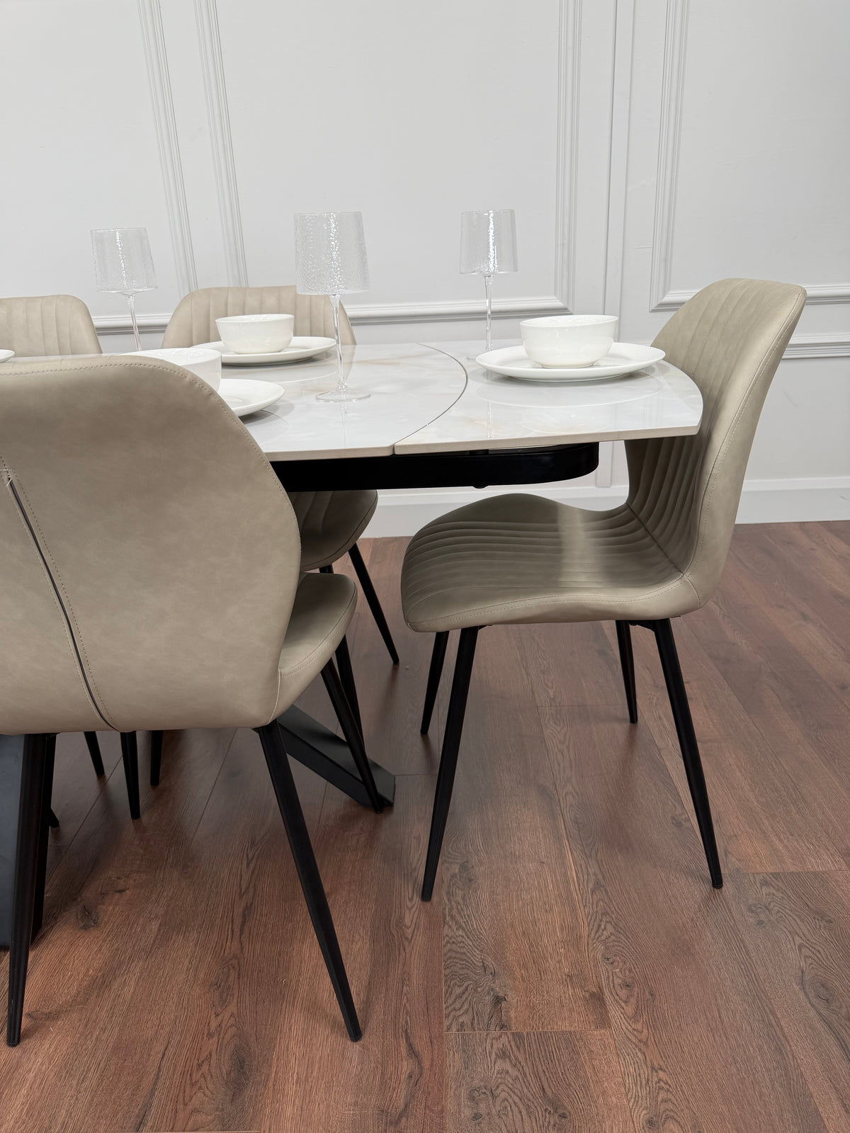 Positano Extending Sintered Stone Dining Table 140-200cm + 6 Lyra Taupe Chairs