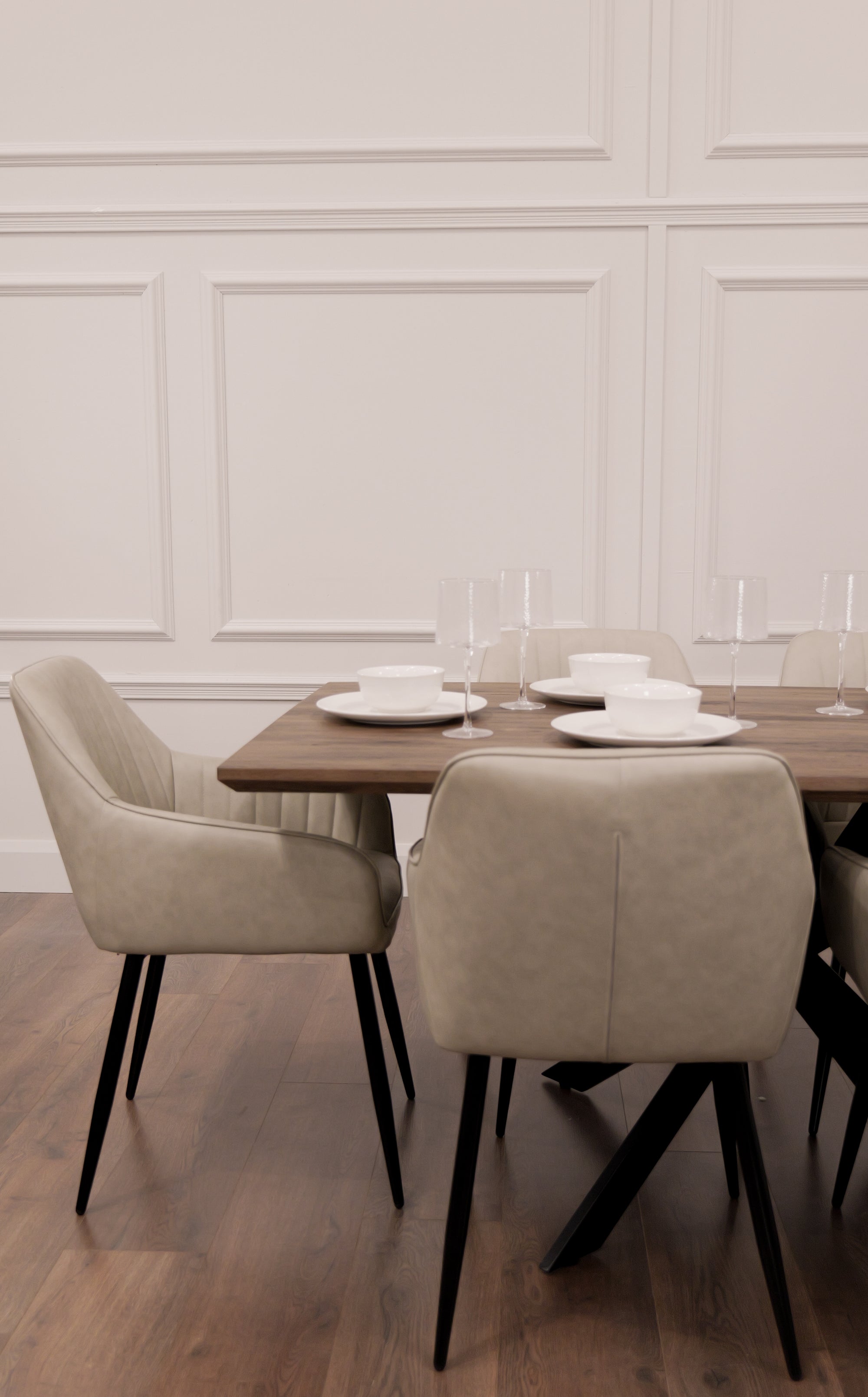 Epsom Dark Oak 1.6m + 6 EZ Chairs Taupe PU