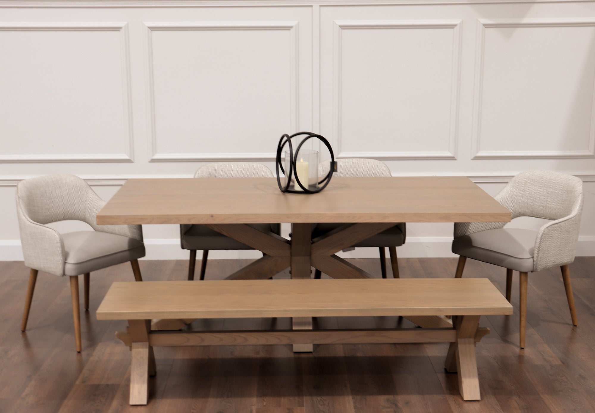 Parnell 2m Starburst + Bench + 4 pisa chairs