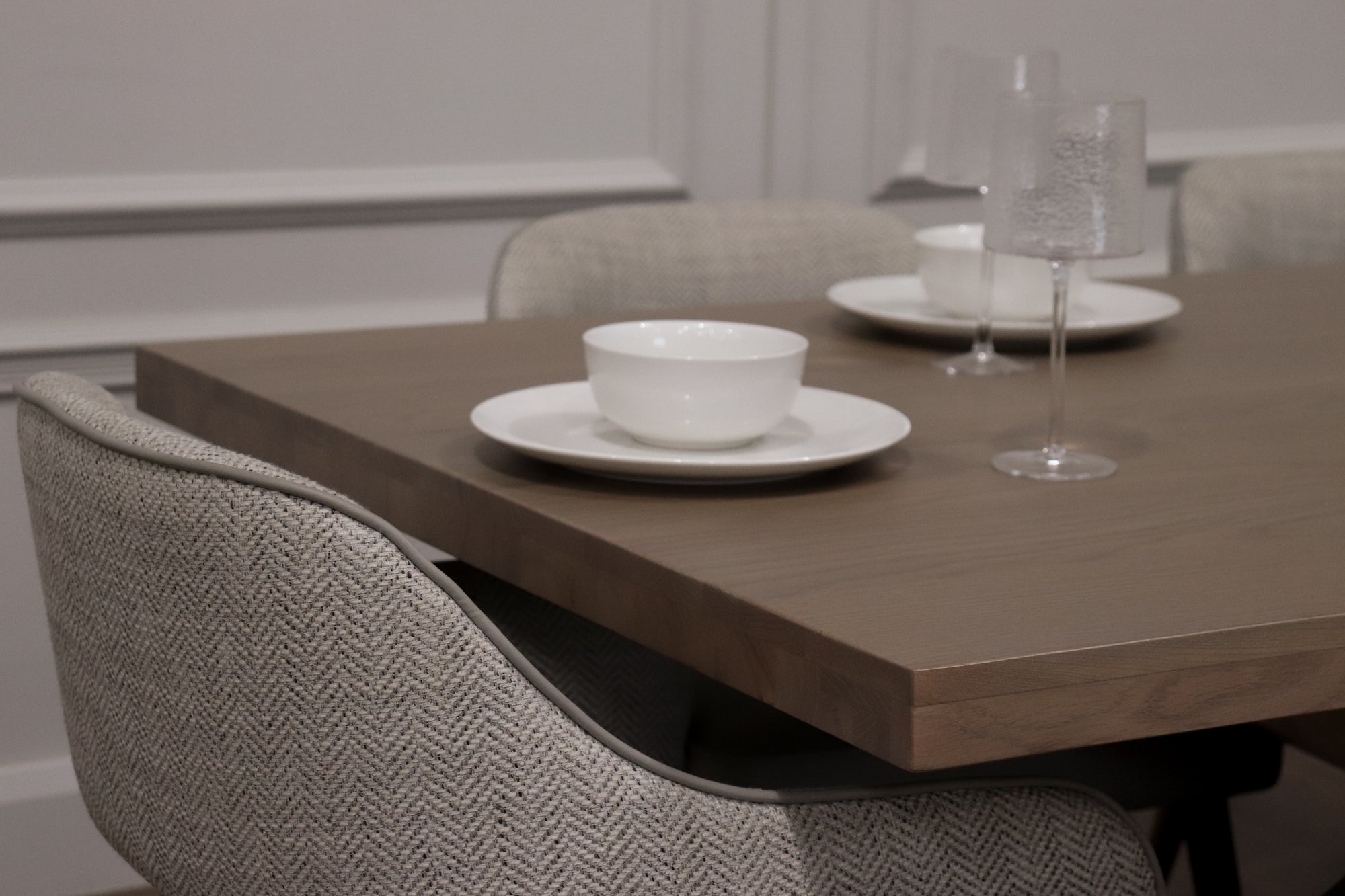 Parnell 2m Starburst + 6 Pisa Chairs