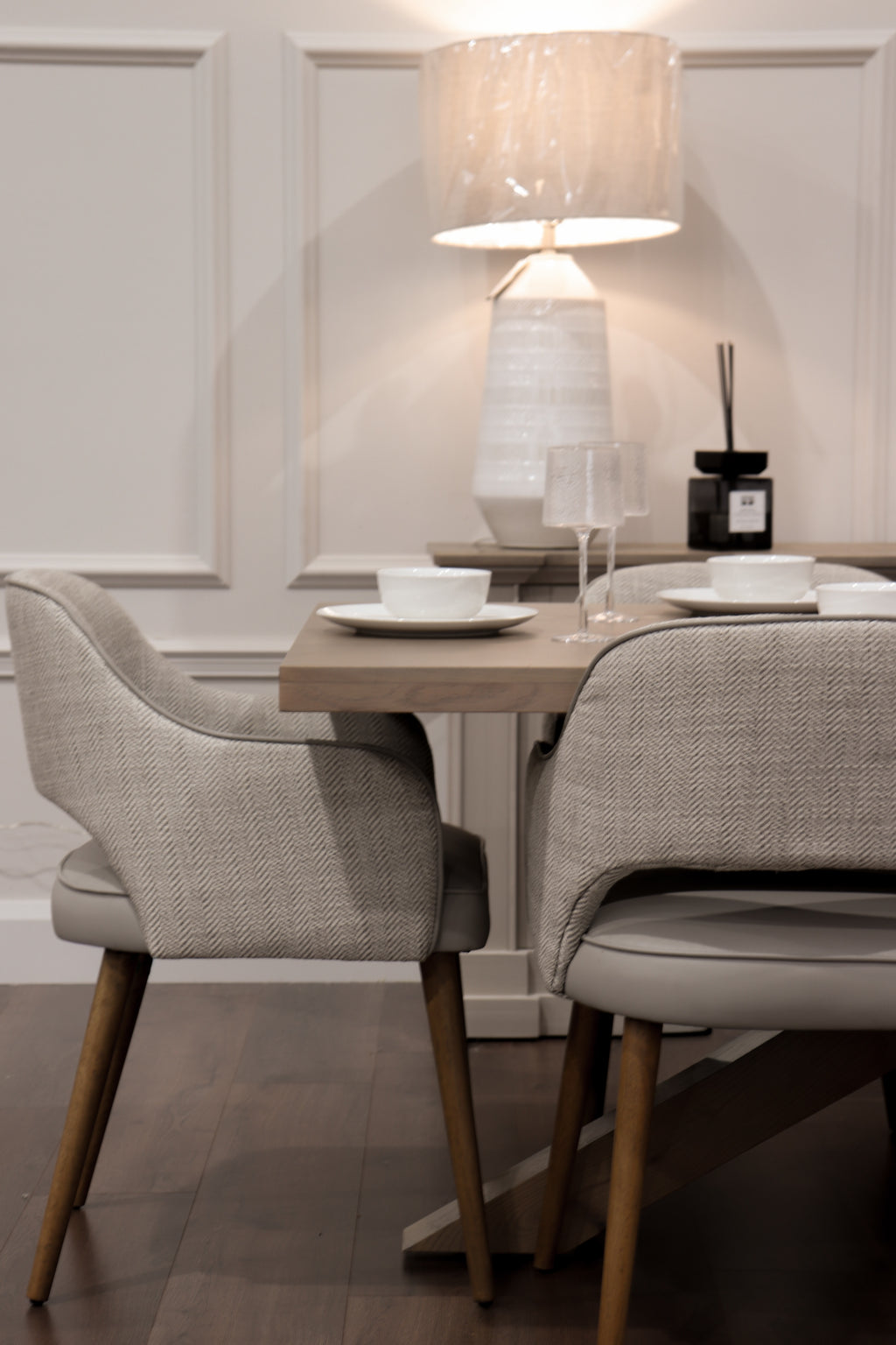 Parnell 2m Starburst + 6 Pisa Chairs