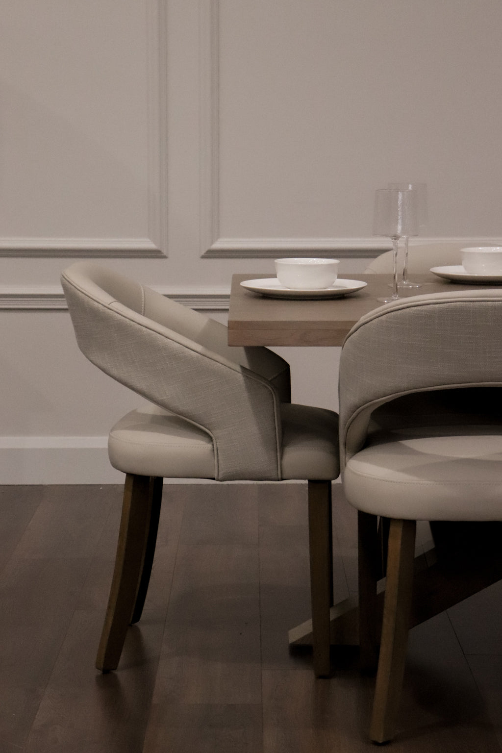 Parnell 2m Starburst + 6 Willow Chairs