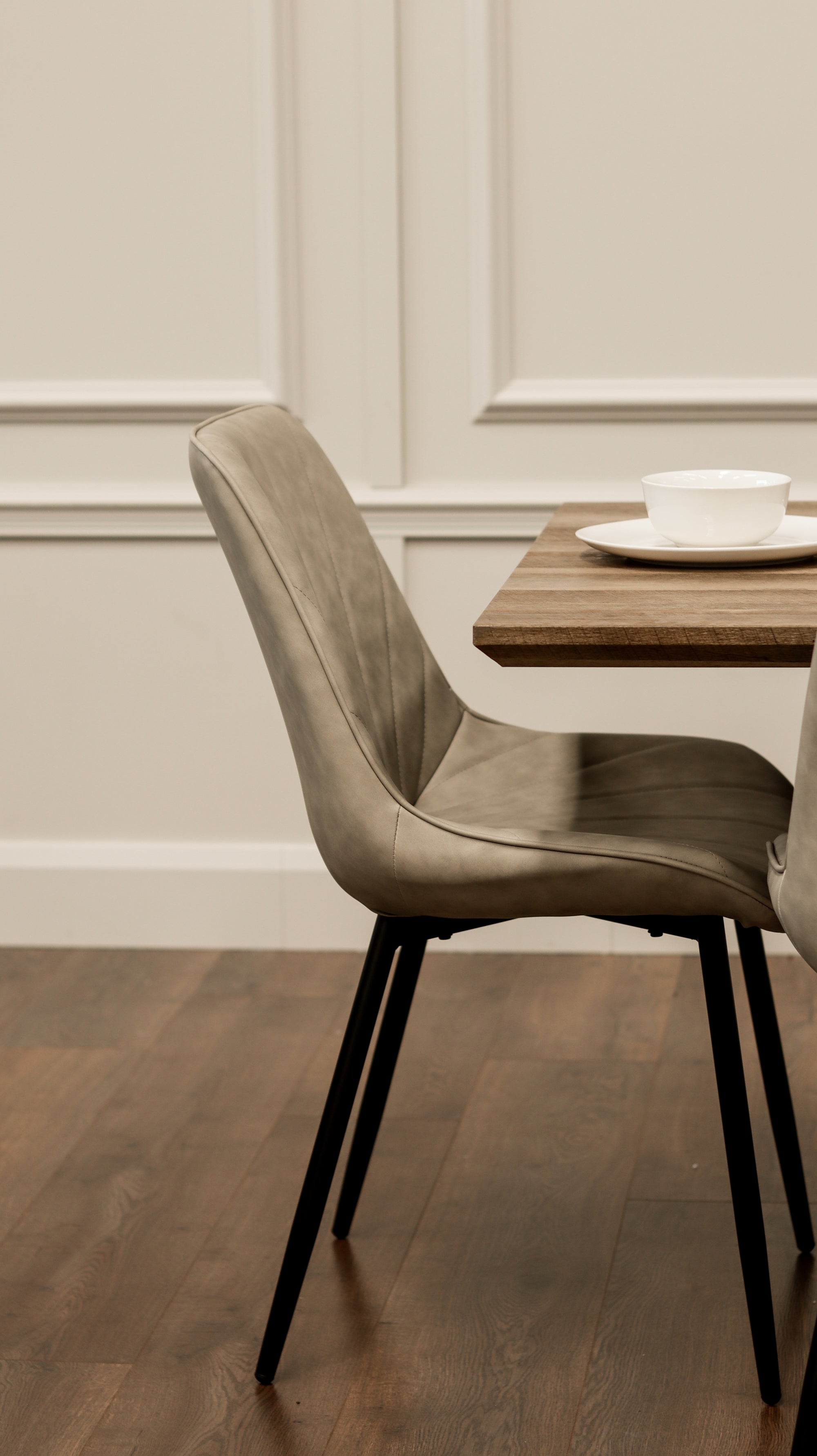 Epsom Rustic Oak 1.6m + 6 Tilly Chairs Taupe PU