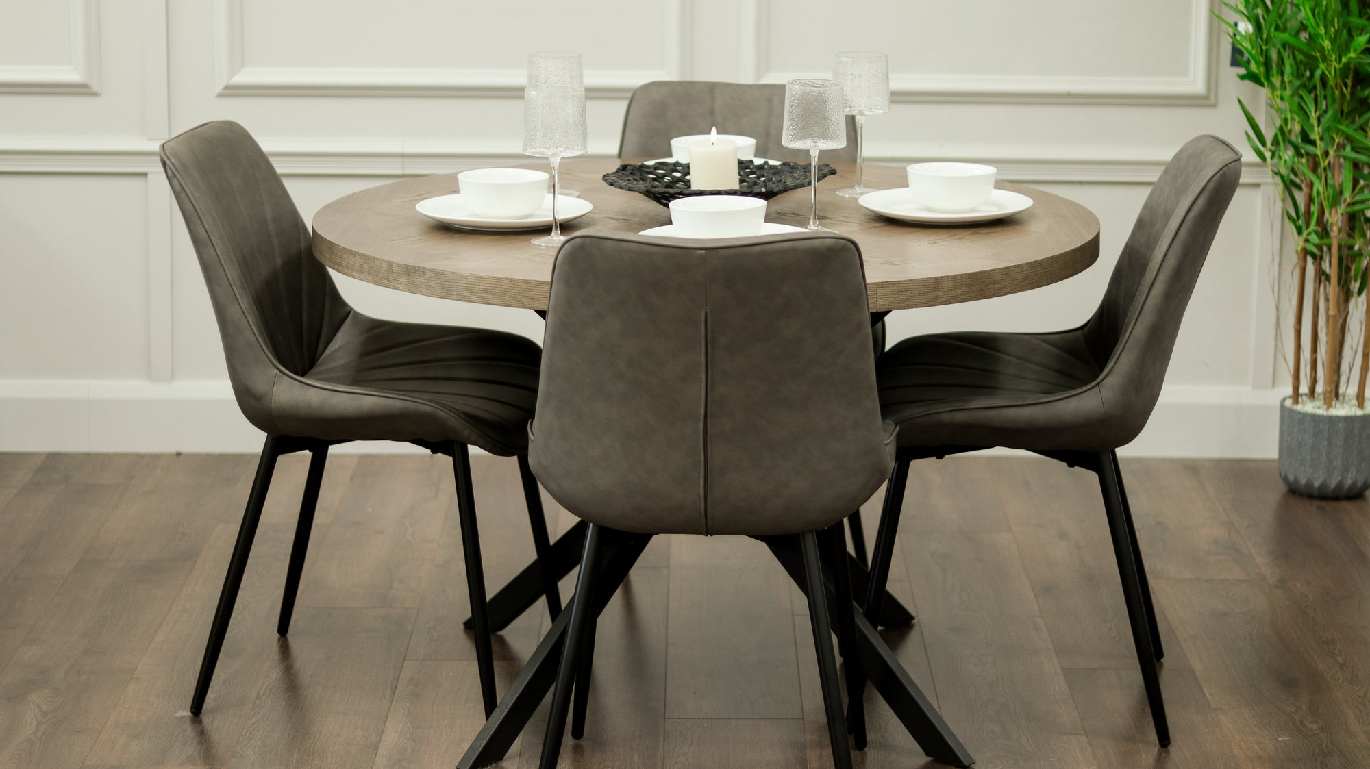 Carson 1.2m + 4 Tilly Grey PU Chairs