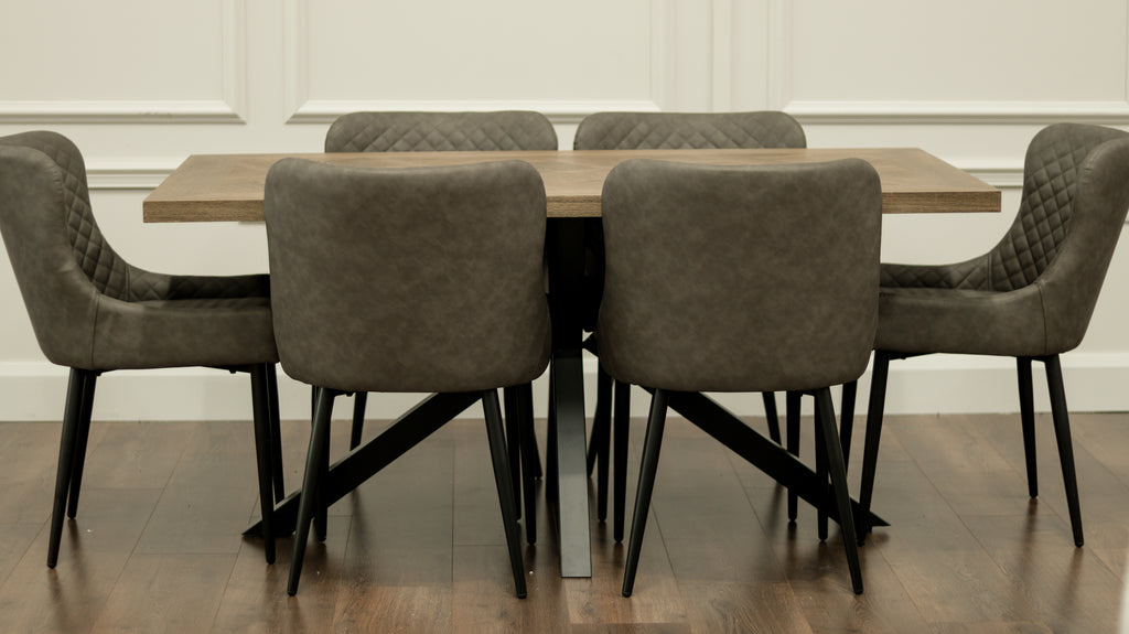 Hugo 1.6m Medium Oak Veneer+ 6 Diamond Grey PU Chairs