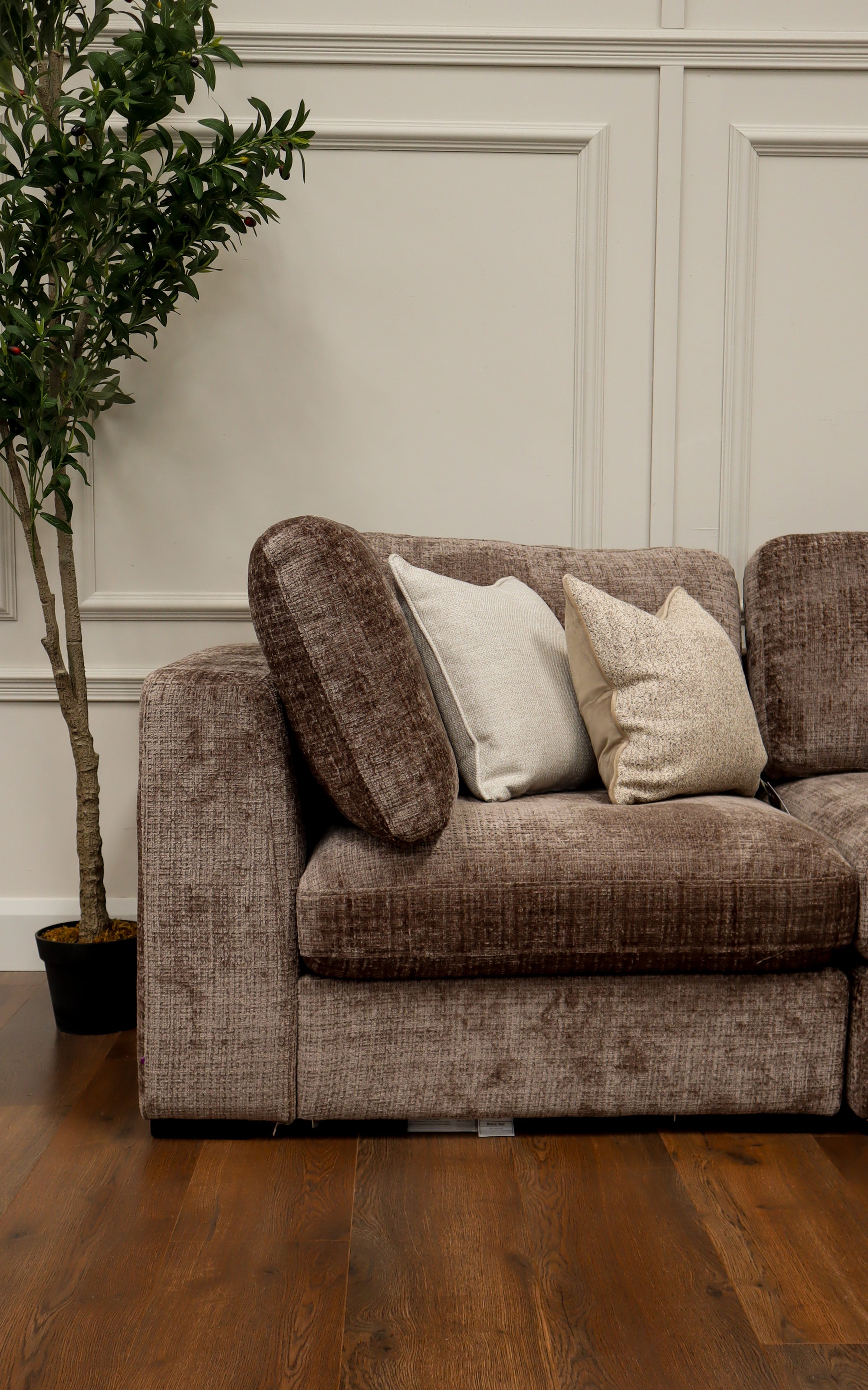 RHF Dylan Corner + Stool