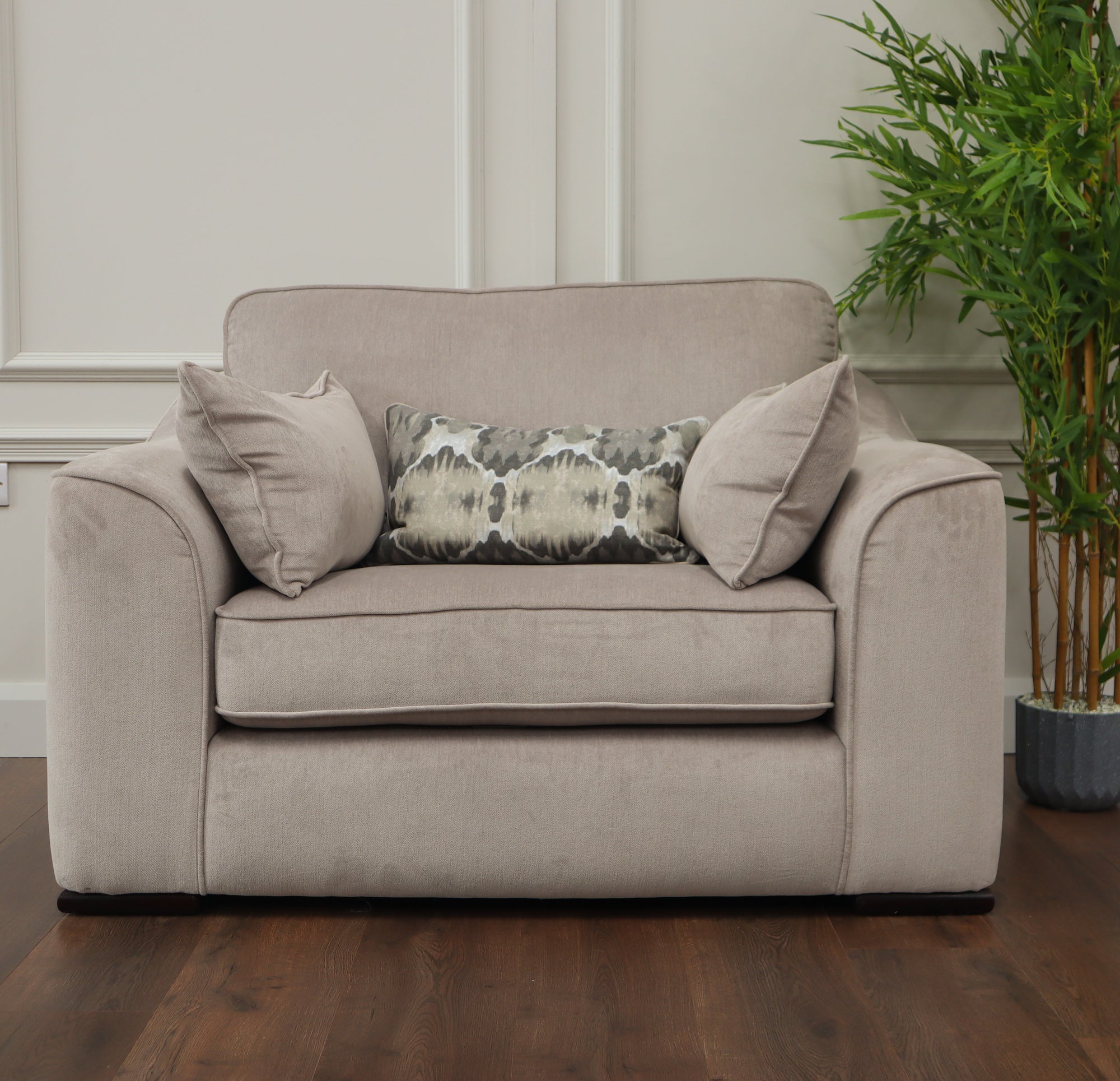 SHELLY Irish-made Bespoke Sofa