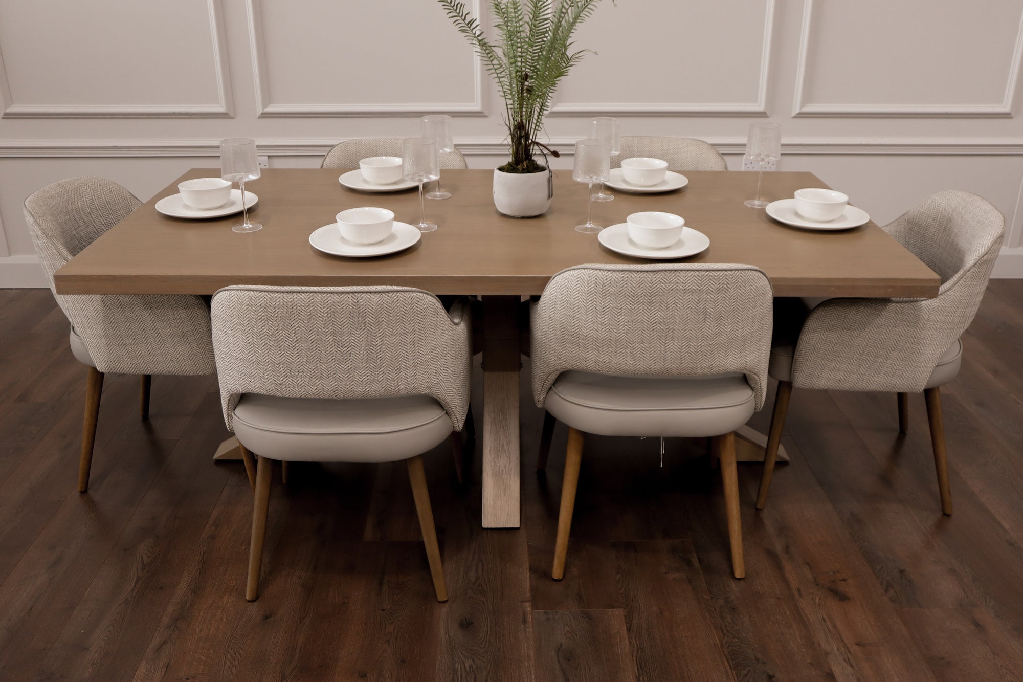 Parnell 2m Starburst + 6 Pisa Chairs