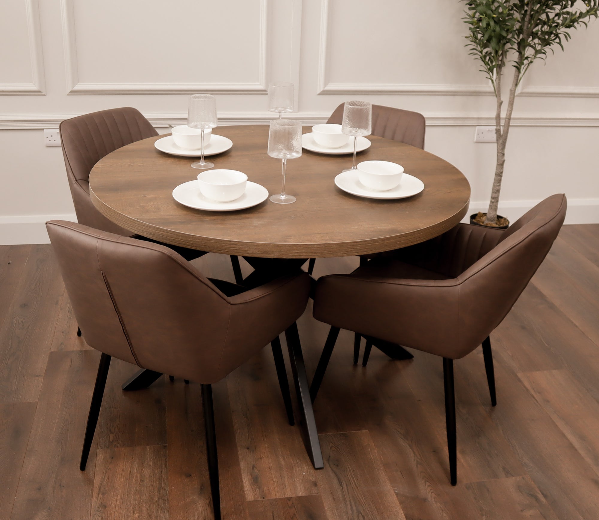 Pan Dark 1.2m + 4 EZ Brown PU Chairs