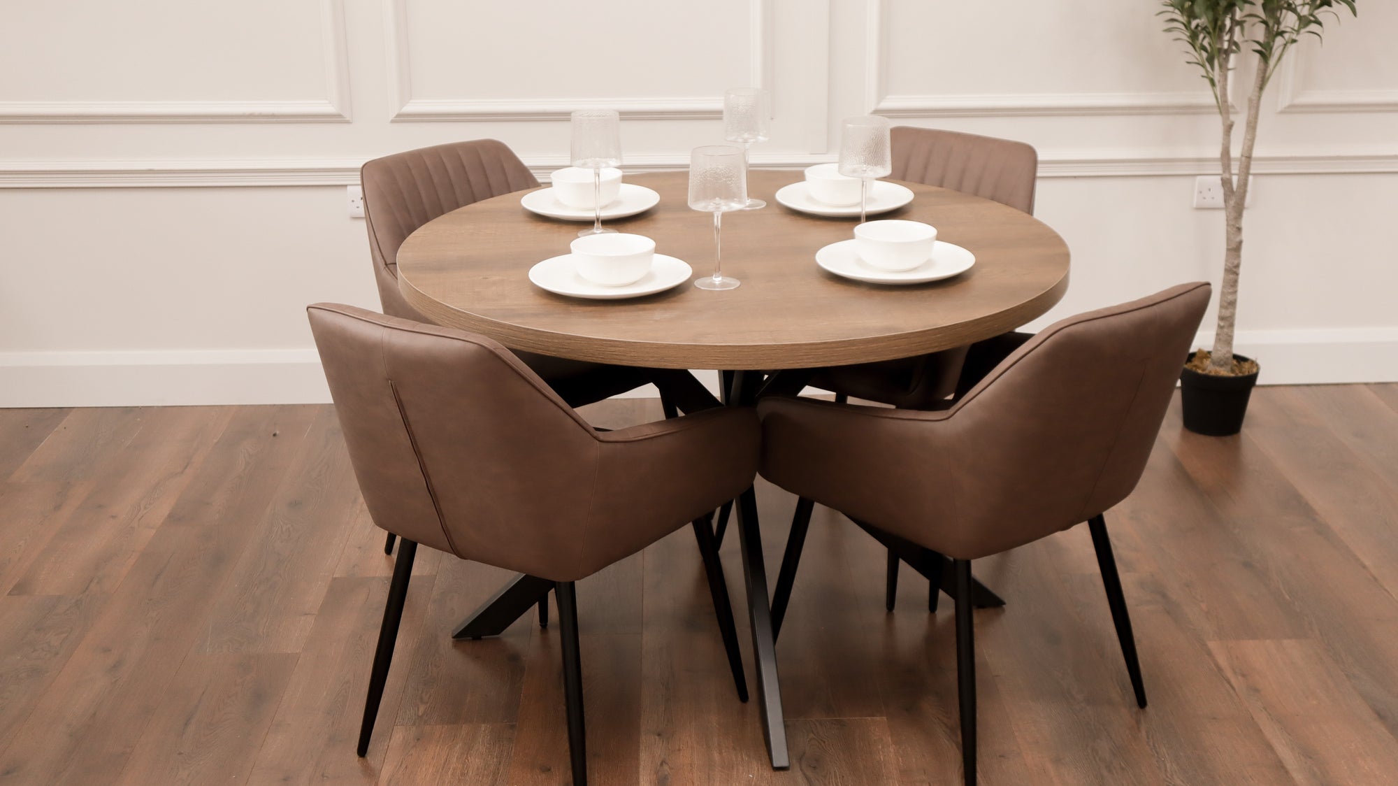 Pan Dark 1.2m + 4 EZ Brown PU Chairs