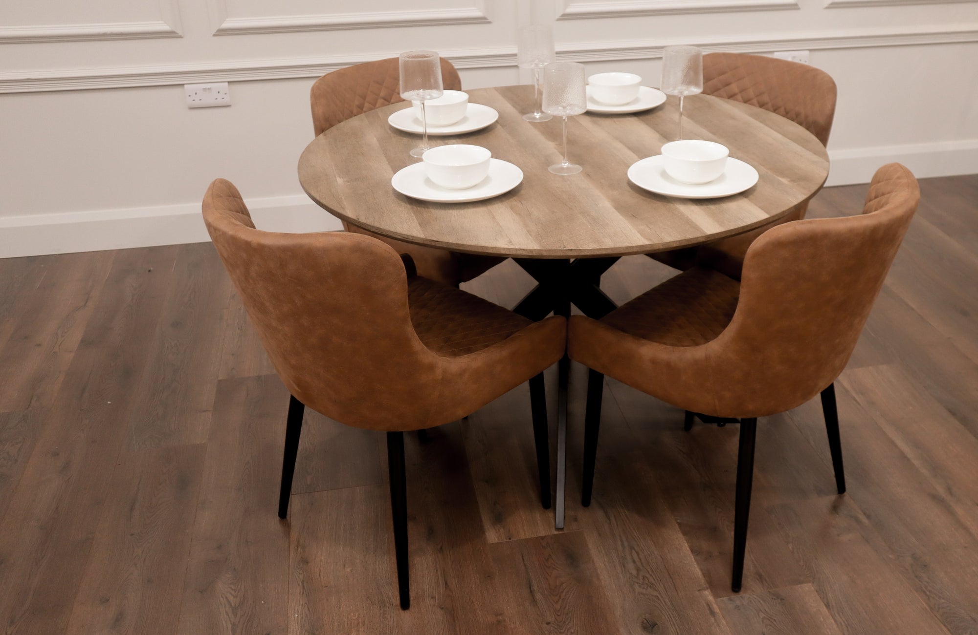 Epsom Rustic Oak 1.2m + 4 Diamond Tan Suede Chairs