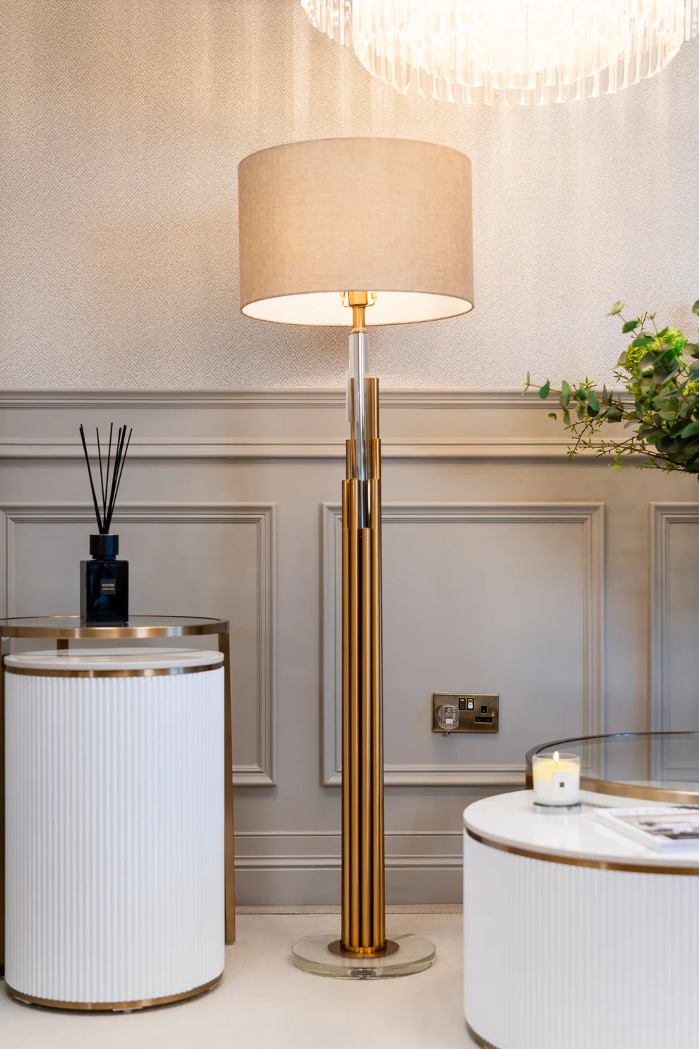 Reese Floor Lamp - 157 cm