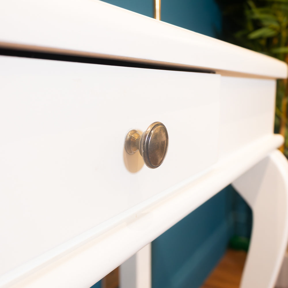 Scroll  90cm with drawer - Ivory