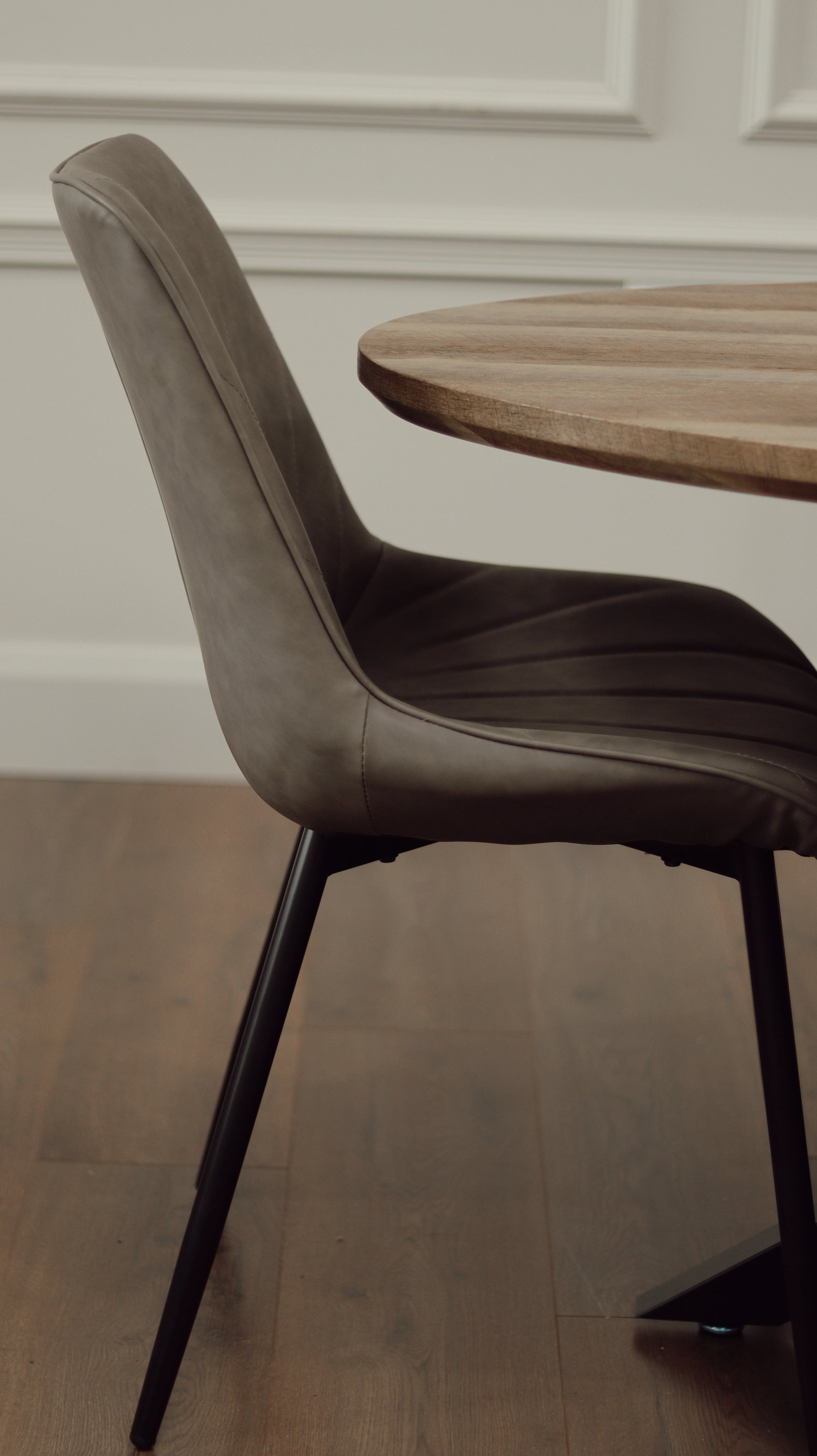 Epsom Rustic Oak 1.8m Oval + 6 Tilly Chairs Grey PU