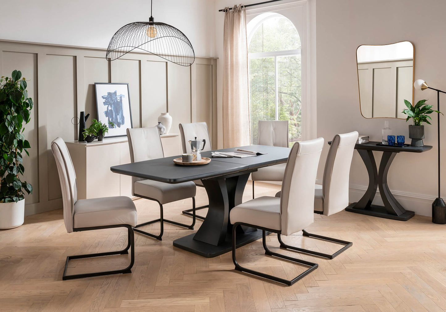 Dava - Extending Dining Table 1.6-2M