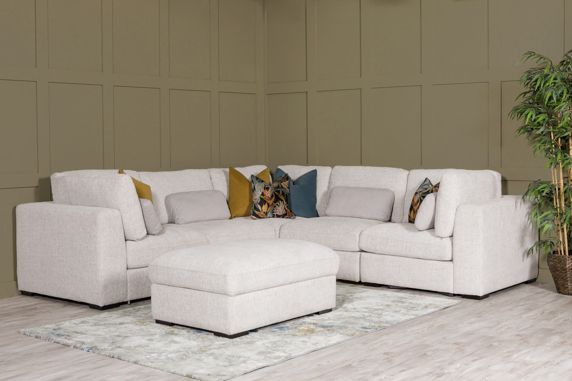 Henry Corner Sofa -Light Grey