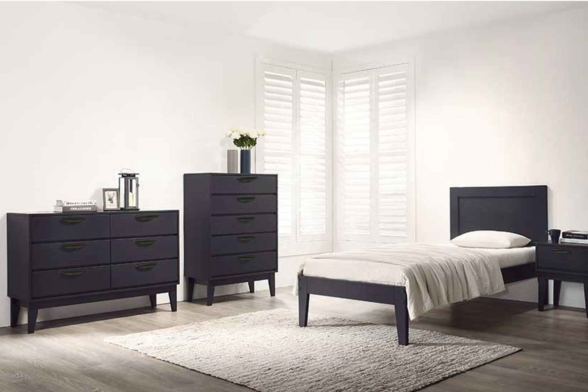 Lucy -  5 drawer Chest