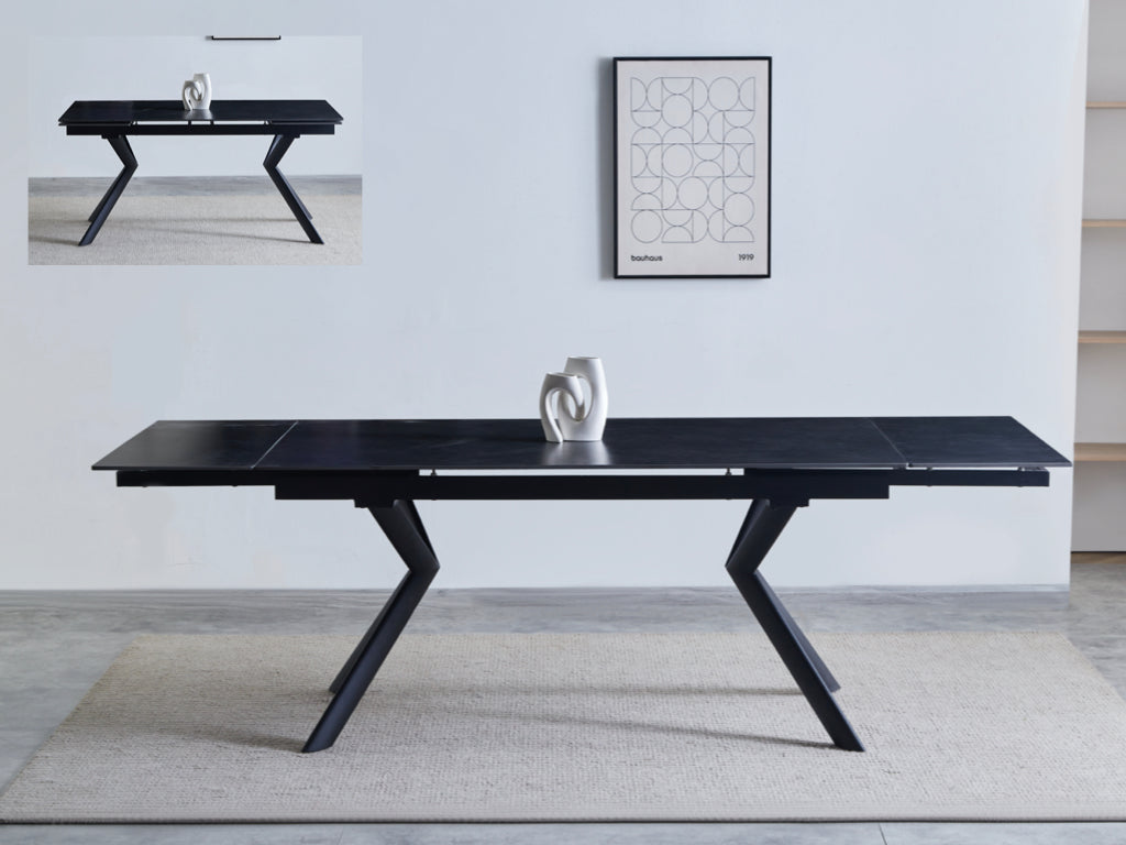 Valentino Extending Table 1.6/2.4