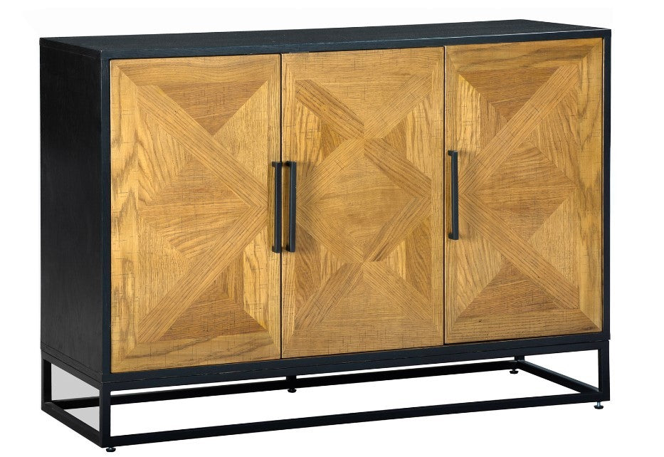 Windsor - 3 Door Sideboard