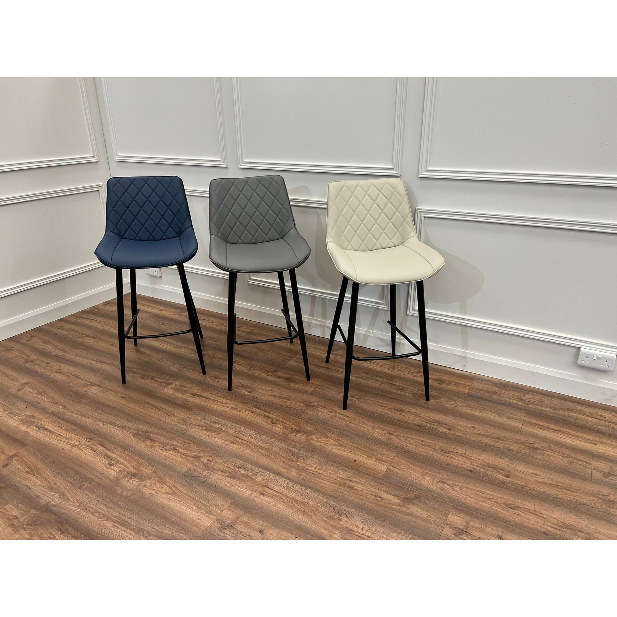 Selena - Mustard leatherette  Barstool