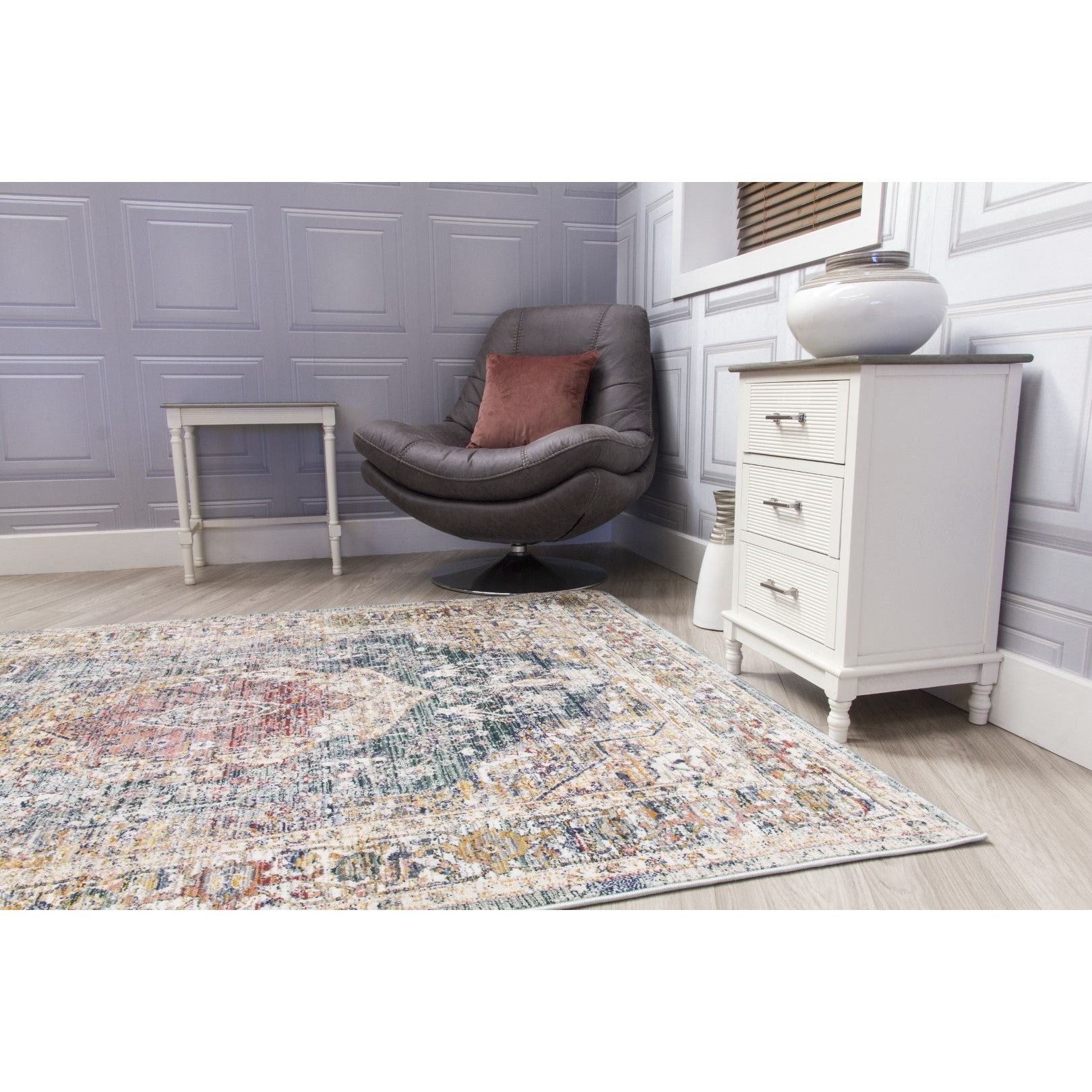 Green Distressed Rug - Boho Medallion