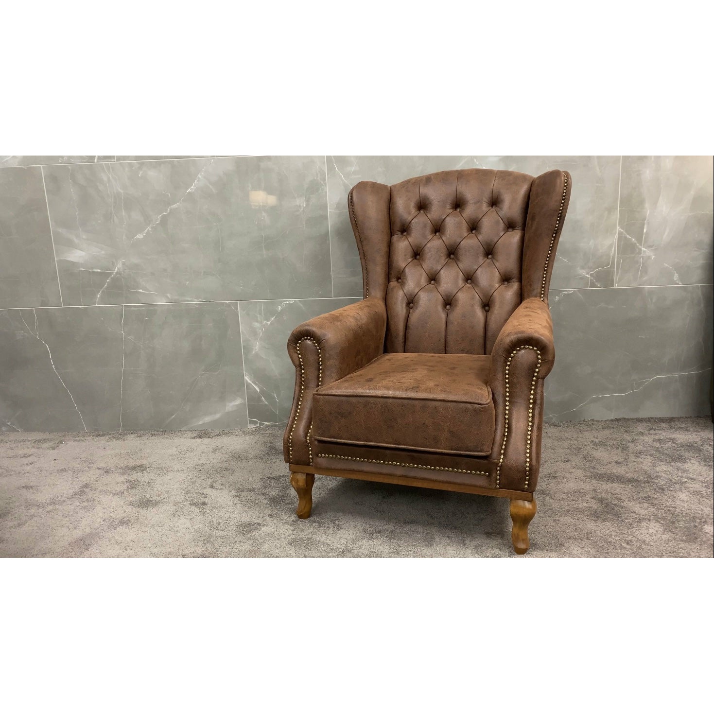 Queen Anne - Suede Brown