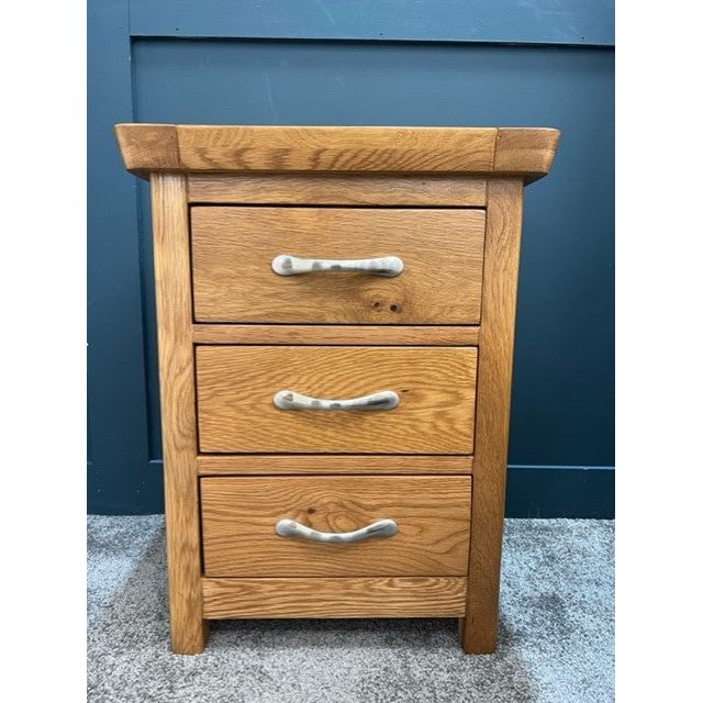 Manhattan Oak 3 Drawer Bedside Cabinet